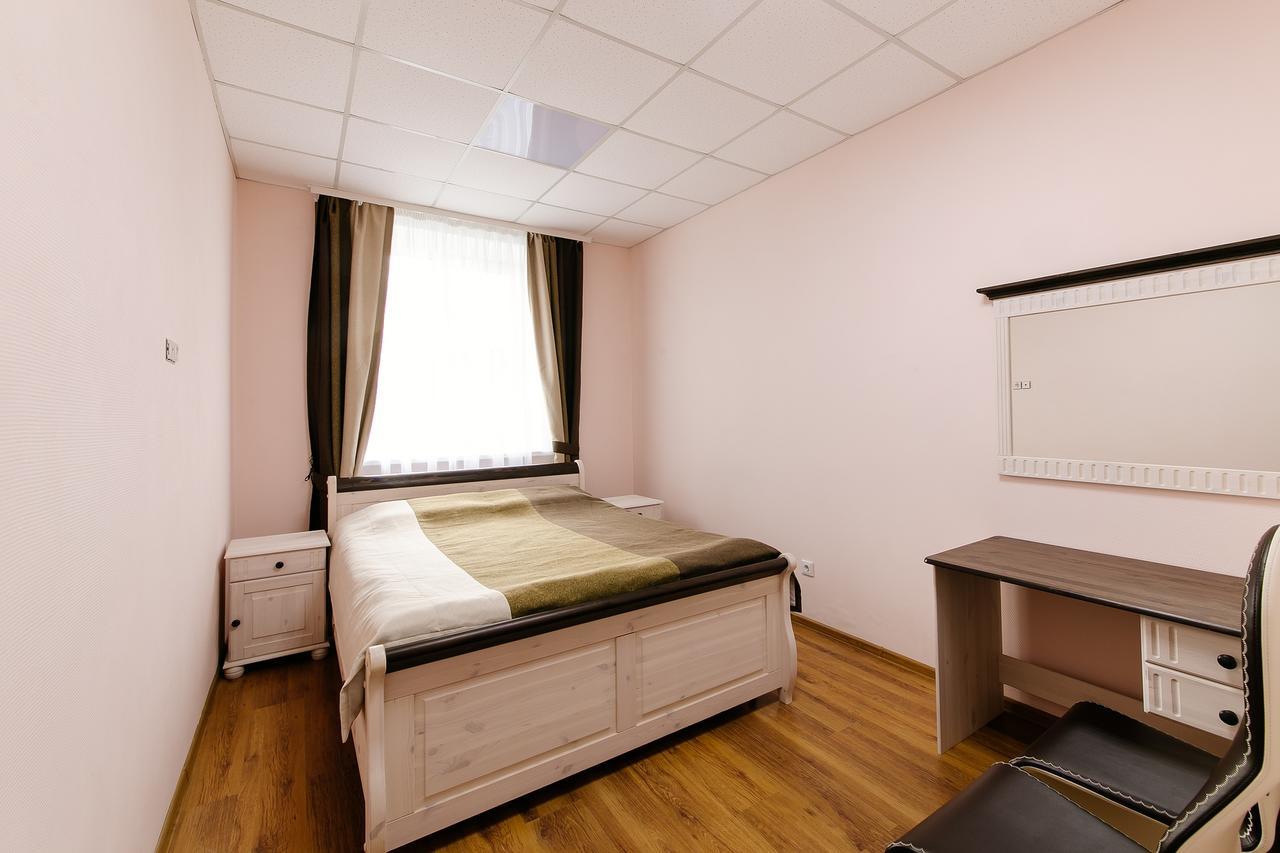 Baza Otdykha Chaika Hotel Zhodzina Luaran gambar